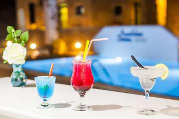 Poolside bar
