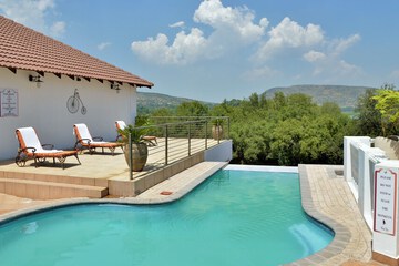 Infinity pool