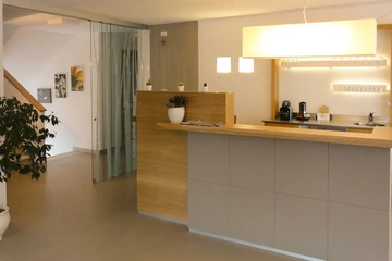 guest_rooms