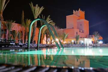 Infinity pool
