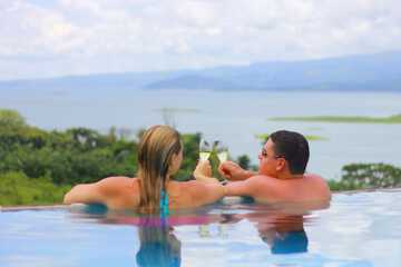 Infinity pool