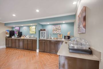 Breakfast/Coffee Service 45 of 49