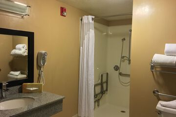 Room 18 of 45