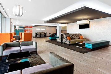 Hotel Interior 6 of 58