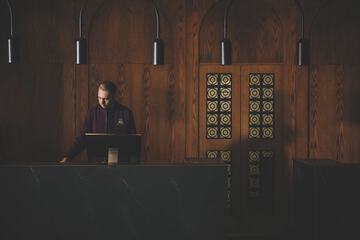 Concierge desk