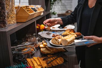 Breakfast area