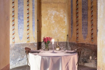 Couples dining
