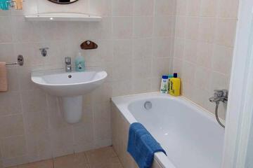 Photo 37
