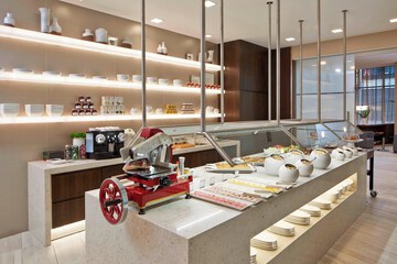 Breakfast/Coffee Service 39 of 47