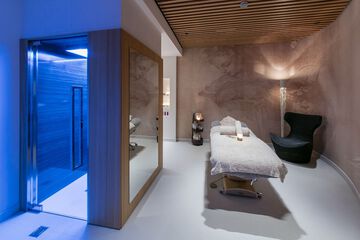 Treatment room