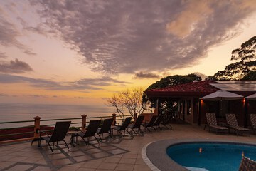 Beach/ocean view