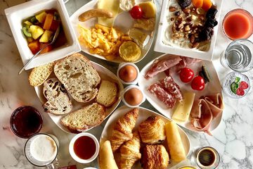 Breakfast meal