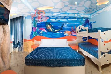 Children's theme room