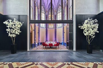 Banquet hall