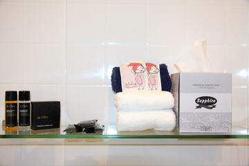 Bathroom amenities