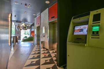 ATM/banking on site