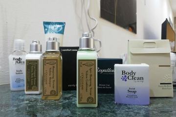 Bathroom amenities
