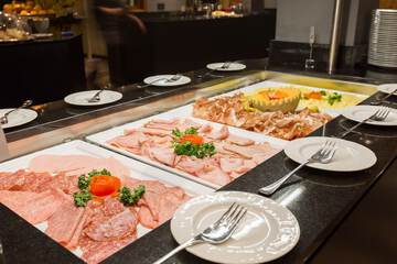 Breakfast buffet