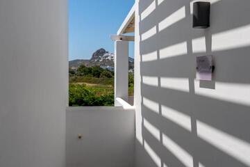Photo 100