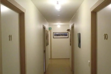 hotel_rooms