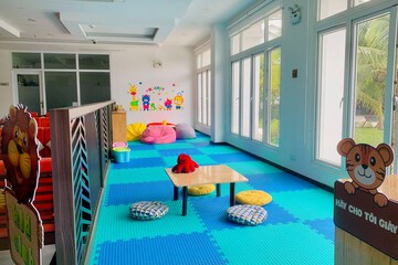 Children's play area - indoor