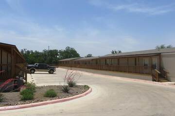 Shale Lodge