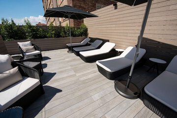 Sundeck