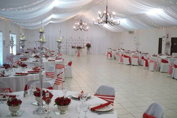 Indoor wedding