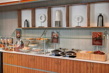 Breakfast/Coffee Service 23 of 30