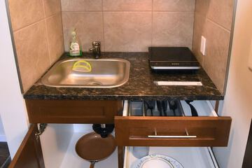 Private kitchenette