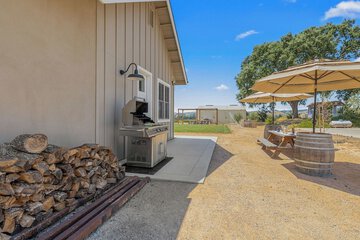 BBQ/picnic area