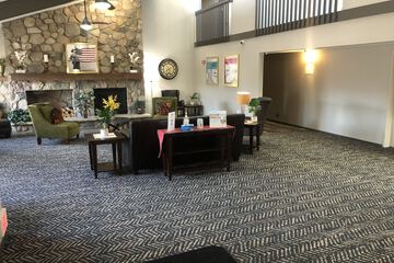 Hotel Interior 10 of 27