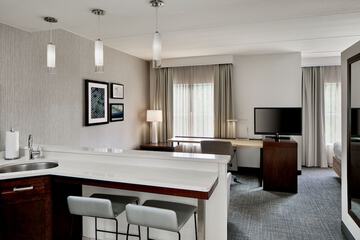 Room 17 of 35