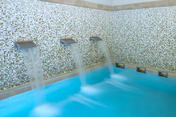Pool waterfall