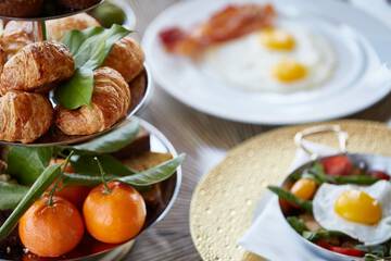 Breakfast/Coffee Service 93 of 130