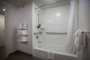 Room 20 of 63