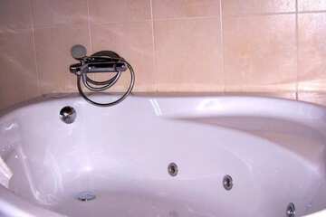 Private spa tub