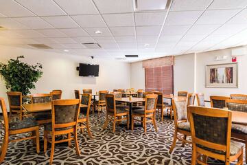 Breakfast/Coffee Service 33 of 39