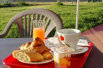 Breakfast meal