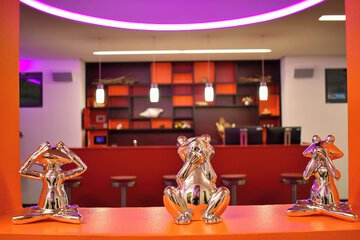 Spa reception