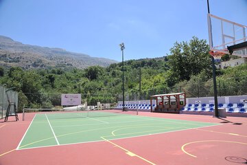 Tennis court