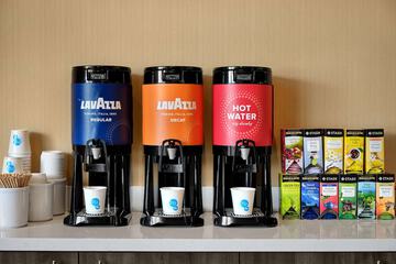 Breakfast/Coffee Service 23 of 28