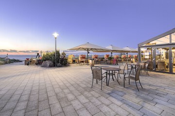 Sundeck