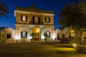Front of property - evening/night