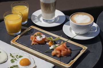 Breakfast meal
