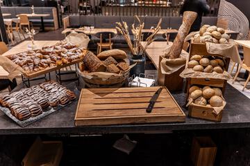 Breakfast buffet