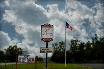 Adams Inn