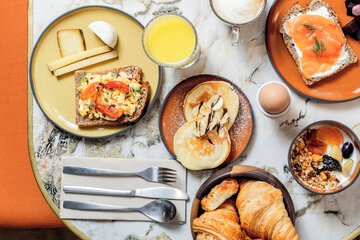 Breakfast meal