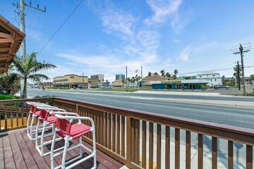 Sundeck