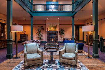 Hotel Interior 27 of 148